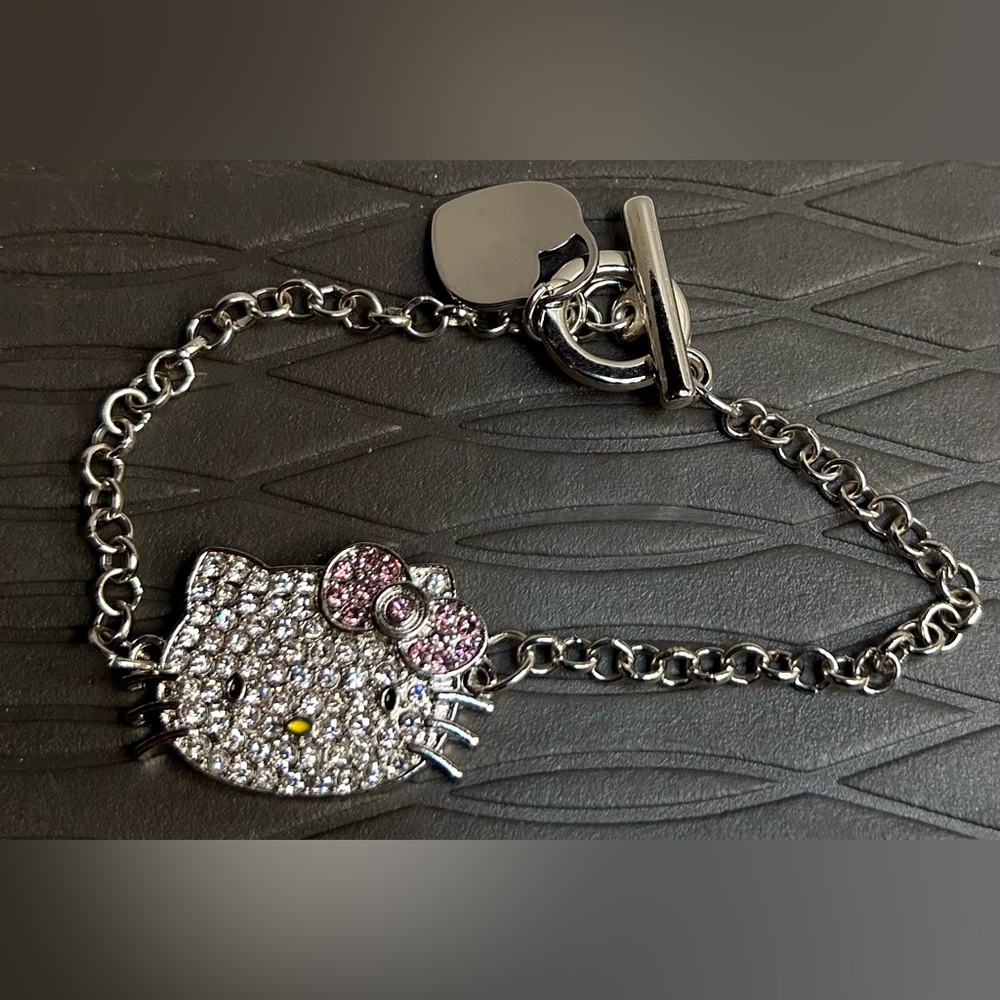 Hello Kitty Silver Bling Charm Toggle Bracelet - Picture 2 of 8